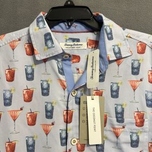 NWT Tommy Bahama The‎ Coconut Point Island Zone Camp Shirt Mens Size S Cocktails